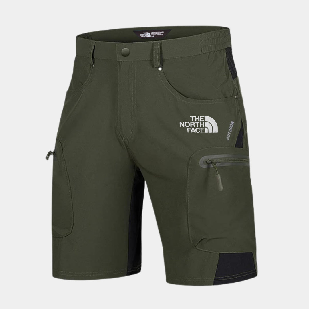 Pantaloncini da esterno con molte tasche per l'estate