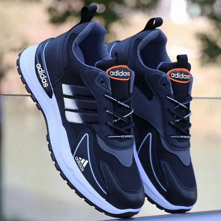 Scarpe da ginnastica traspiranti