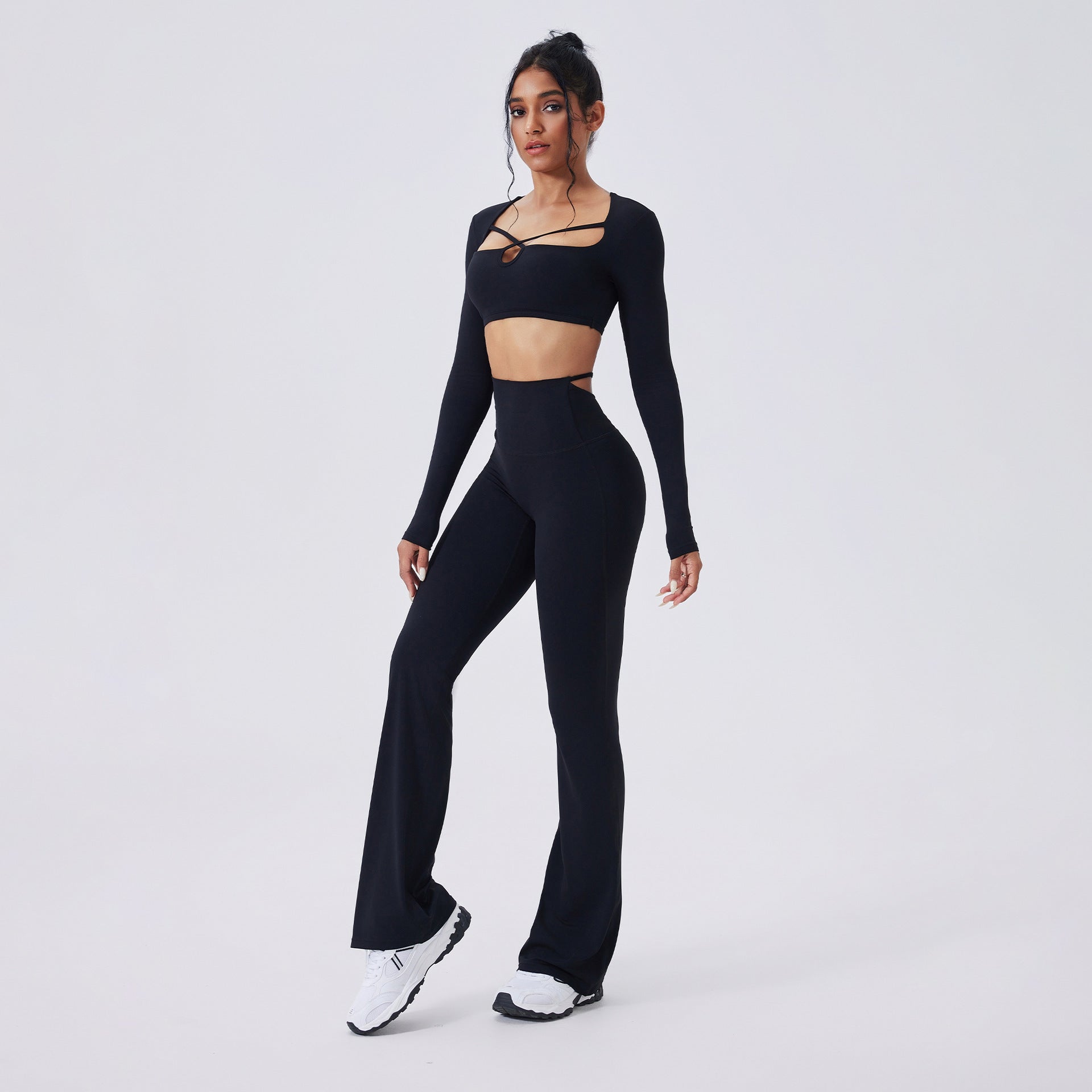 Completo Pantaloni Evasé A Vita Alta Slim-fit Con Maniche Lunghe E Scollo Rotondo Color-block