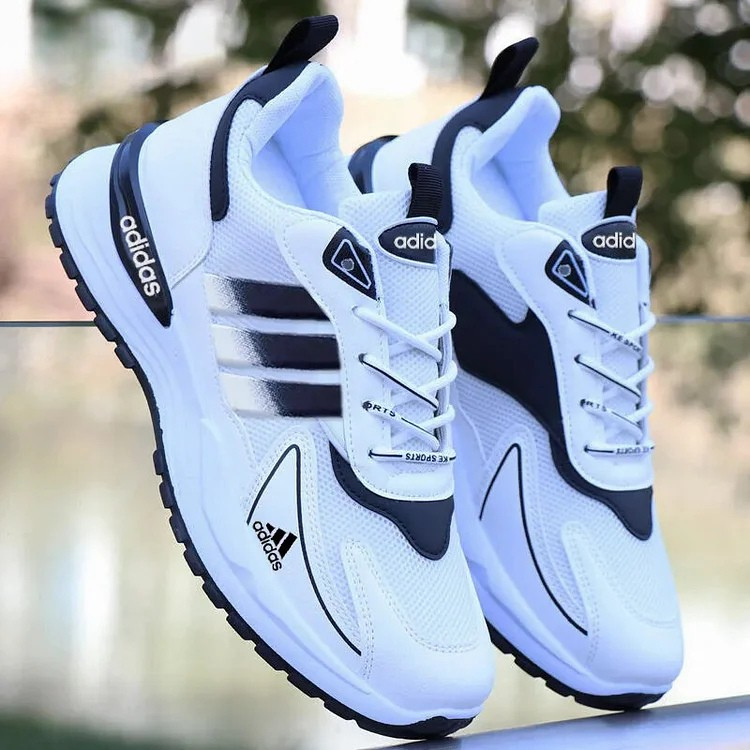 Scarpe da ginnastica traspiranti