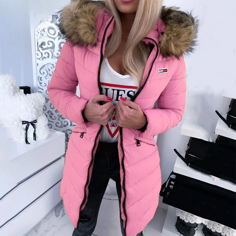 Cappotto imbottito da donna con cappuccio