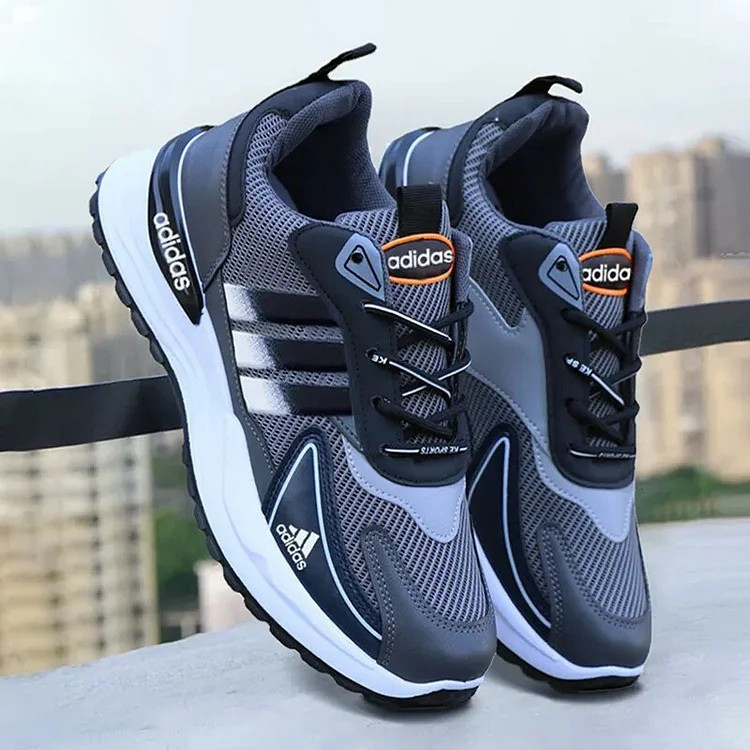 Scarpe da ginnastica traspiranti
