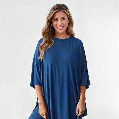 Completo Estivo da Donna: T-shirt a maniche corte e pantaloni slim aderenti
