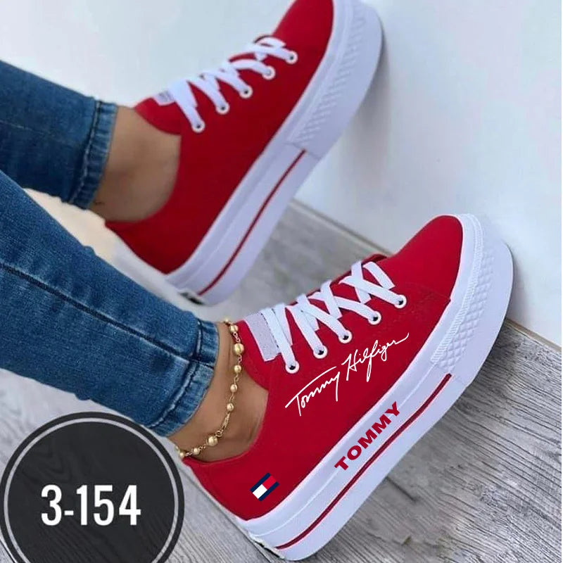Sneakers da donna alla moda e traspiranti