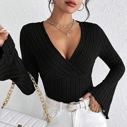 T-shirt girocollo a maniche lunghe da donna in maglia a coste autunnale e invernale, con scollo a V e maniche a campana, elegante top da donna