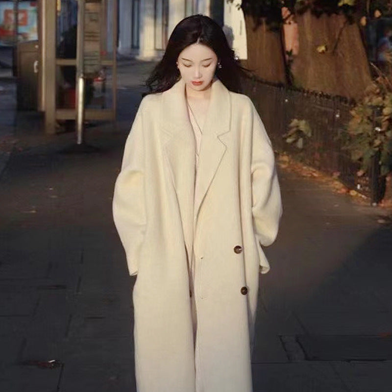 Cappotto in lana pregiata da donna