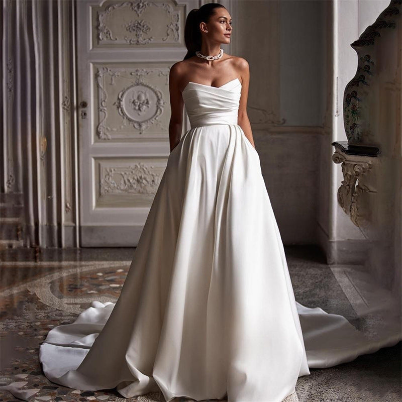Abito Tubino in Raso Bianco – Semplice Completo Elegante da Donna per Quattro Stagioni